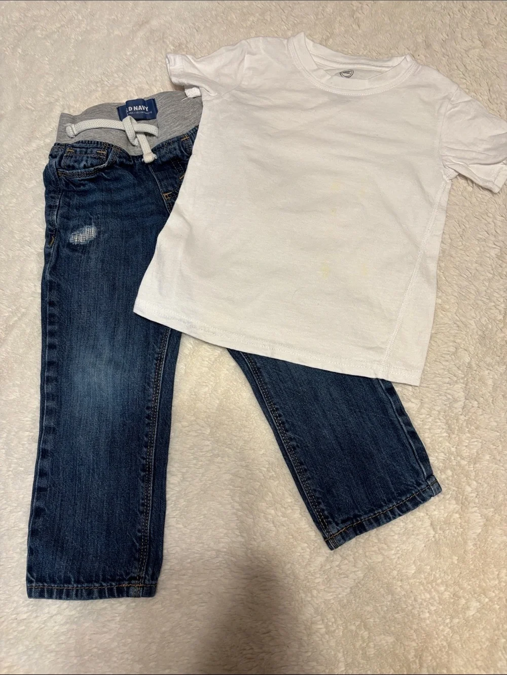 2pc Old Navy Jeans & Plain White Short-Sleeve Kids Tee - Basic Crew Neck 2T